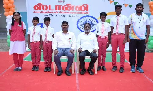 சரக அளவிலான கேரம் போட்டி: ஸ்டான்லி பள்ளி மாணவர்கள் சாதனை