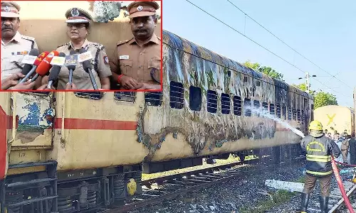 ரெயில் பெட்டியில் ஏற்பட்ட தீ விபத்தில் சதி வேலைக்கான சாத்தியம் எதுவும் இல்லை- ஏ.டி.ஜி.பி.  விளக்கம்