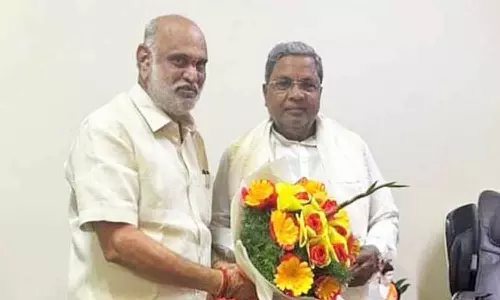 கர்நாடகா அரசியலில் பரபரப்பு மேலும் ஒரு பா.ஜ.க. எம்.எல்.ஏ. முதல்-மந்திரி சித்தராமையாவுடன் சந்திப்பு