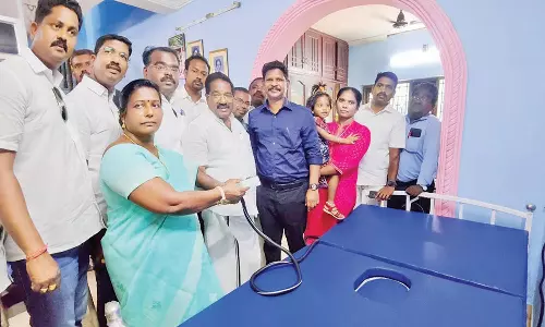 முதியோர் இல்லத்திற்கு நவீன படுக்கை வசதி