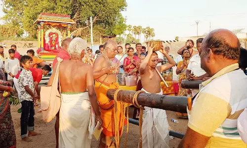 பிட்டுக்கு மண் சுமந்த திருவிளையாடல் நிகழ்ச்சி