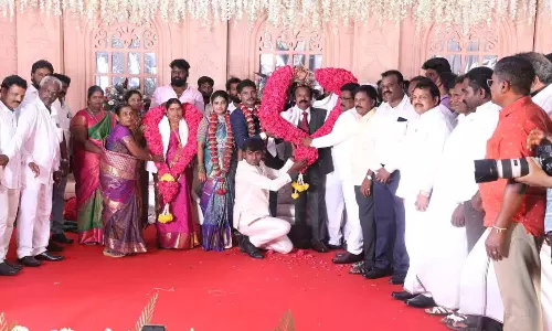 செம்பரம்பாக்கம் ஊராட்சி தலைவர் இல்ல திருமண விழா-புரட்சி பாரதம் கட்சி தலைவர் பூவை  எம்.ஜெகன்மூர்த்தி நேரில் வாழ்த்து