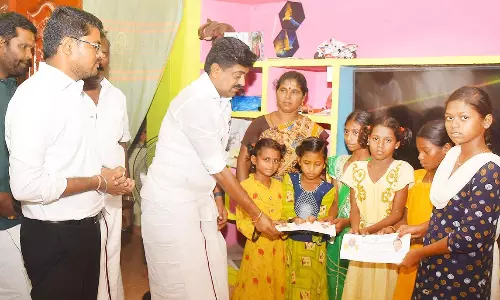 விபத்தில் இறந்தவரின் குடும்பத்திற்கு நிதி உதவி