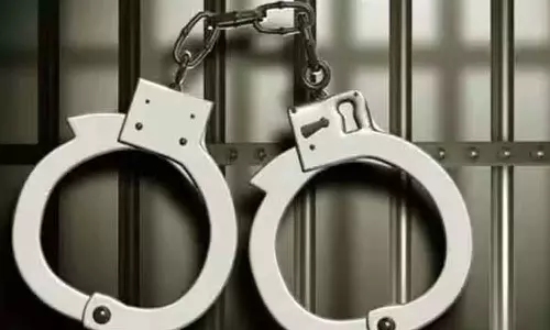 மயிலாப்பூரில் வீடு புகுந்து கொலை: துணை கமிஷனர் அலுவலகத்தில் வாலிபர் சரண்