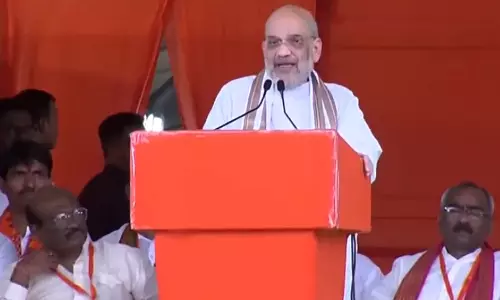 கே.சி.ஆர். ஆட்சியை வீட்டுக்கு அனுப்ப வேண்டும் - பொதுக்கூட்டத்தில் சீறிய அமித் ஷா!