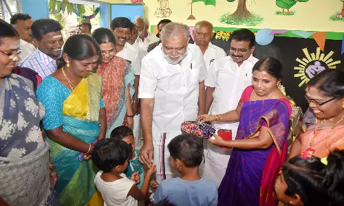 தகுதியுள்ள அனைத்து மகளிருக்கும் உரிமைத் தொகை வழங்கப்படும்