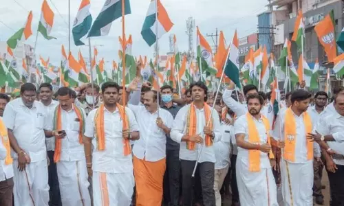 அண்ணாமலையிடம் கொடுக்கப்பட்ட புகார் மனுக்களை ஆய்வு செய்ய 30 பேர் கொண்ட குழு அமைப்பு