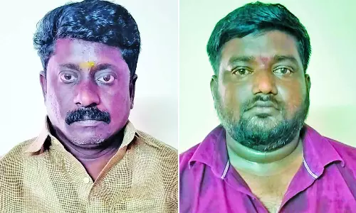 திருவாரூர் அருகே போலி மதுபாட்டில்கள் விற்ற 2 பேர் கைது