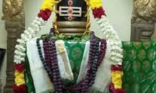 சிவன் கோவில்களில் பிரதோஷ வழிபாடு