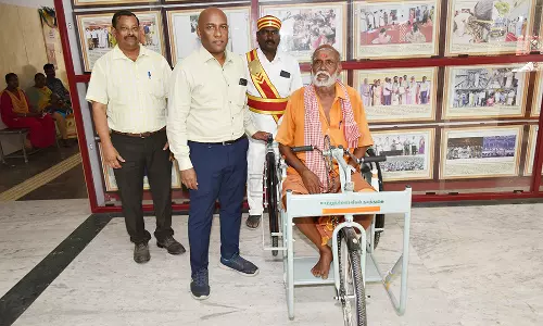 விழுப்புரம் குறைதீர் முகாம் பொது மக்களிடமிருந்து 452 மனுக்கள் பெறப்பட்டன