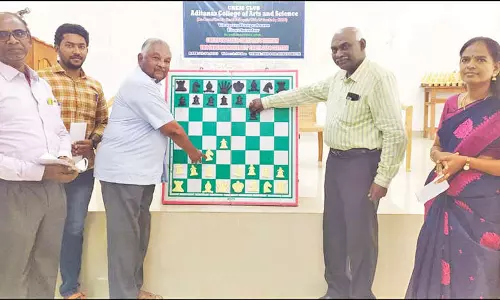 திருச்செந்தூர் ஆதித்தனார் கல்லூரியில் மாவட்ட அளவிலான செஸ் போட்டி