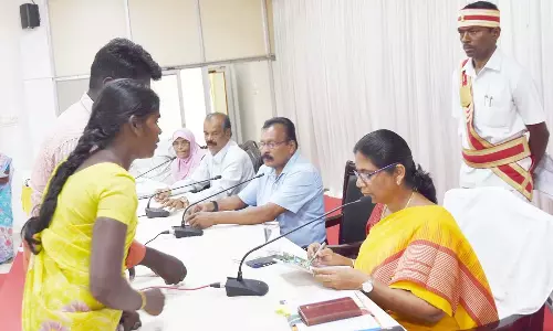 தருமபுரி மக்கள் குறைதீர்க்கும் கூட்டத்தில் 470 மனுக்கள் பெறப்பட்டன