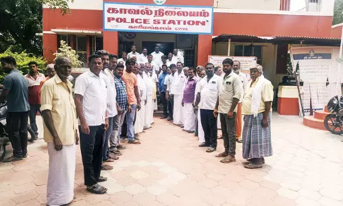 கோடாள அம்மன் கோவில் நிலம்  ஆக்கிரமிப்பு தொடர்பாக பேச்சுவார்த்தை