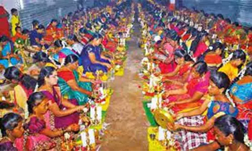 மாரியம்மன் கோவிலில் 1008 திருவிளக்கு பூஜை