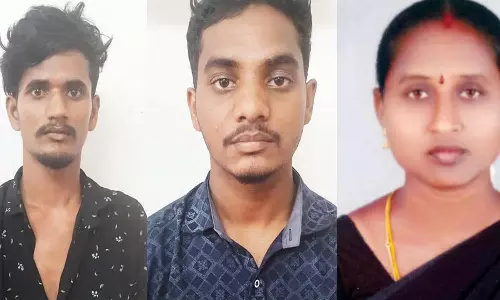 கட்டிட மேஸ்திரி கொலை- கைதான மனைவியின் கள்ளக்காதலன், நண்பர் சேலம் ஜெயிலில் அடைப்பு