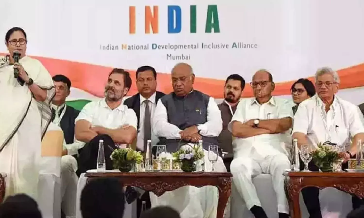 I.N.D.I.A. கூட்டணியில் மேலும் 2 கட்சிகள் இணைவதாக தகவல் I.N.D.I.A. கூட்டணியில் மேலும் 2 கட்சிகள் இணைவதாக தகவல்