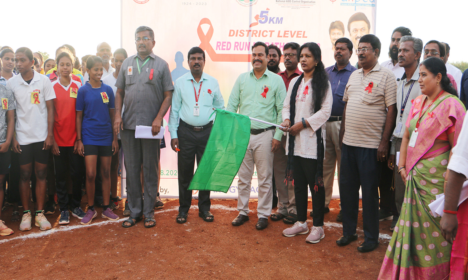 தேனியில் இளையோர் தினத்தை முன்னிட்டு மாரத்தான் போட்டி