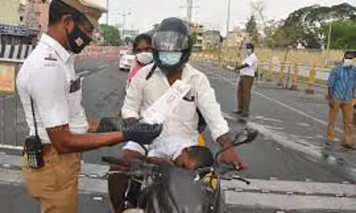 வாகன சோதனையில் ஈடுபட்ட போலீசாரிடம் தகராறு