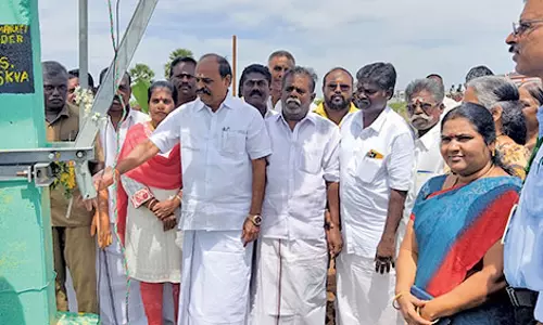 கோவில்பட்டி பகுதியில் ரூ.29.17 லட்சம் மதிப்பீட்டில்  6 புதிய மின்மாற்றிகள் - கடம்பூர் ராஜூ எம்.எல்.ஏ.  திறந்து வைத்தார்