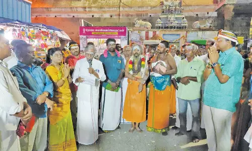 சுவாமிமலையில் ஆவணி மாத பௌர்ணமி கிரிவலம்