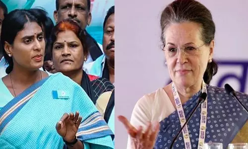 சோனியா காந்தியுடன் ஒய்.எஸ். ஷர்மிளா சந்திப்பு- காங்கிரசுடனும் கூட்டணியா?