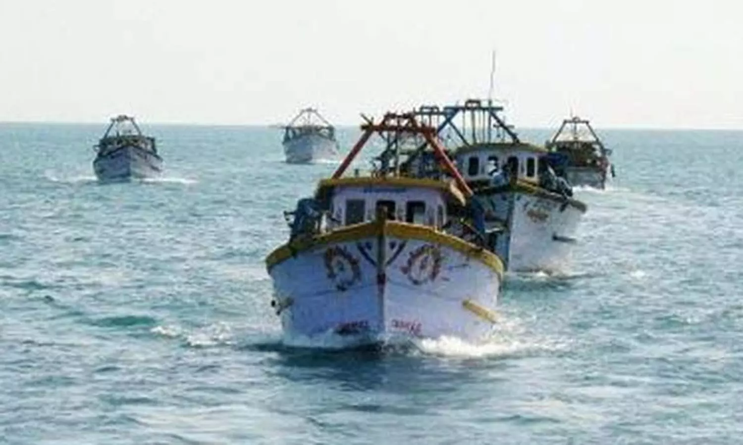 ராமேசுவரம் விசைப்படகு மீனவர்கள் காலவரையற்ற வேலைநிறுத்தம் அறிவிப்பு