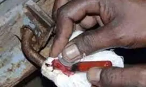 வாடகை செலுத்தாததால் கடைக்கு சீல்