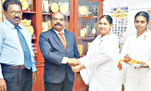 அன்னை பாத்திமா கல்லூரியில் ரக்ஷா பந்தன் விழா