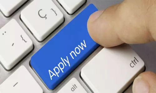 3 தொடக்கப் பள்ளிகளில் காலியாக உள்ள இடைநிலை ஆசிரியர் பணிக்கு விண்ணப்பிக்கலாம்