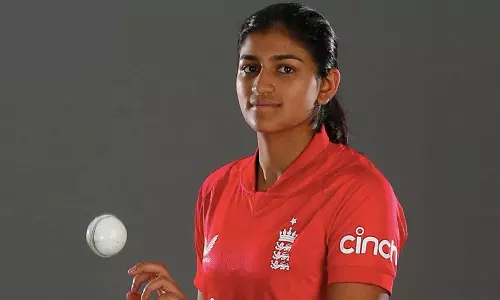 சர்வதேச கிரிக்கெட்டில் 2-வது முறையாக அறிமுகம்- மஹிகா கவுர் சாதனை