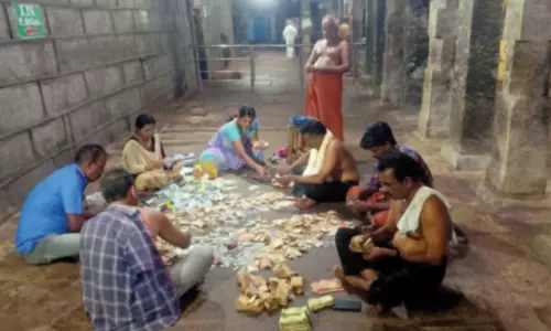 கன்னியாகுமரி பகவதி அம்மன் கோவிலில் அன்னதான உண்டியல் மூலம் ரூ.1¼ லட்சம் வசூல்