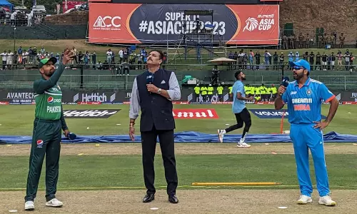 ஆசிய கோப்பை 2023 - இந்திய அணி டாஸ் வென்று பேட்டிங் தேர்வு