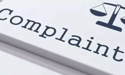 ஆஸ்பத்திரியில் ஆபரேஷனுக்காக பெண்ணின் ஆடைகளை மாற்றிய போது நகை மாயமானதாக புகார்- போலீசார் விசாரணை