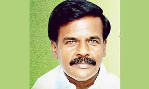 காய்கறி வாகனங்களுக்கு சுங்கச்சாவடி கட்டணம் ரத்து செய்யவேண்டும்- கொளத்தூர் த.ரவி அறிக்கை