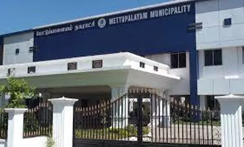 மேட்டுப்பாளையம் நகராட்சியில் அனுமதி பெறாத குடிநீர் இணைப்புளை துண்டிக்கப்போவதாக நகராட்சி எச்சரிக்கை