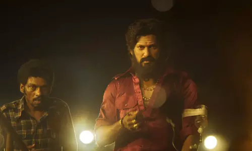 லேடீஸ் விஷயத்துல Discipline-ஆன கேங்ஸ்டர் - மார்க் ஆண்டனி டிரைலர் வெளியீடு