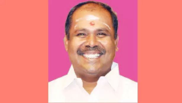 சனாதனத்தை ஒழிப்பேன் என்று பேசுவதா? உதயநிதிக்கு, உதயகுமார் கண்டனம் சனாதனத்தை ஒழிப்பேன் என்று பேசுவதா? உதயநிதிக்கு, உதயகுமார் கண்டனம்