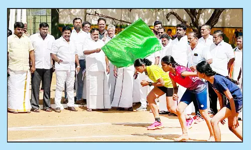 தி.மு.க. இளைஞரணி சார்பில் விளையாட்டு போட்டி