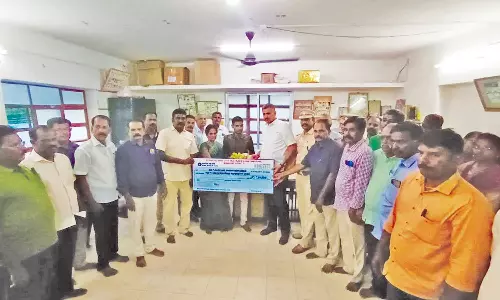 மன அழுத்தத்தை போலீசார் தங்கள் குடும்பத்தினருடன் பகிர்ந்து கொள்ள வேண்டும்; எஸ்.பி. அறிவுறுத்தல்