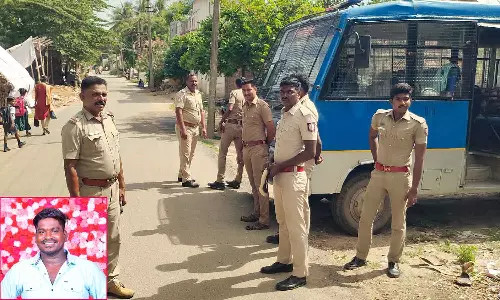 கடலூரில் வாலிபர் கொலை: 4 பேர் அதிரடி கைது