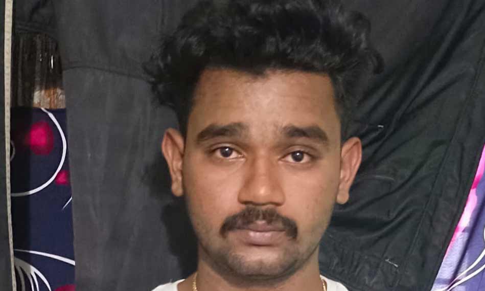 கொடைக்கானலில் இருந்து கேரளாவுக்கு கஞ்சா எண்ணெய் கடத்திய கல்லூரி மாணவர்