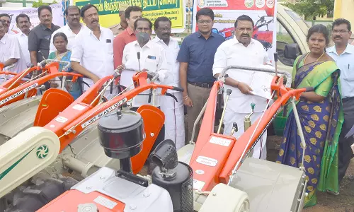 விவசாயிகளுக்கு மானிய விலையில் எந்திரங்கள்