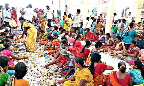 இருக்கன்குடி மாரியம்மன் கோவிலில் பக்தர்கள் உண்டியல் காணிக்கை