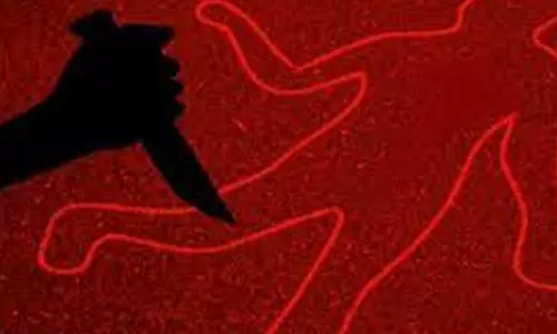 காதலிக்க மறுத்த தோழியை வெட்டிய சினிமா நடிகர்- தடுத்த தம்பியை வெட்டிக் கொன்றார்
