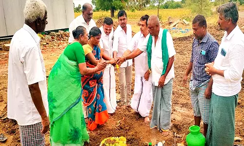 வாசுதேவநல்லூர் அருகே புதிய ரேஷன் கடை அமைக்கும் பணிக்கு பூமி பூஜை