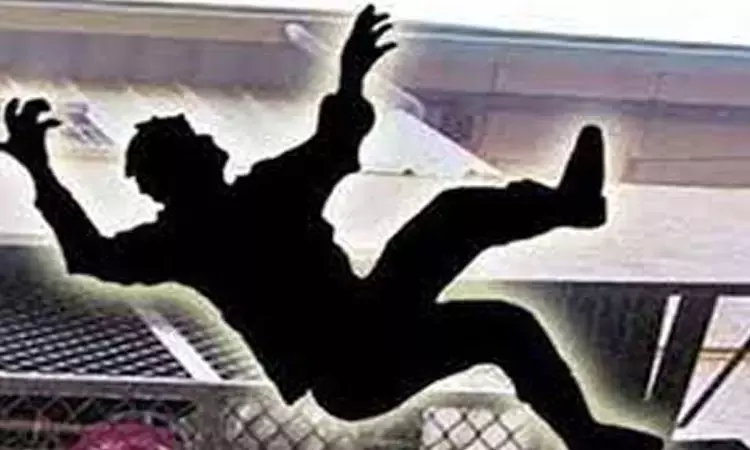 பஸ்சில் இருந்து தவறி விழுந்த வடமாநில தொழிலாளி பலி