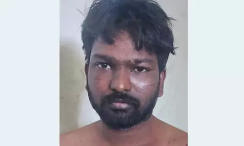 ஸ்ரீபெரும்புதூரில் வெடிகுண்டு வீசி ரவுடி கொலை: ரவுடிகள் இடையே யார் பெரியவர்? என்ற மோதலில் தீர்த்துக்கட்டப்பட்டார்