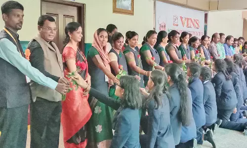 வின்ஸ் சி.பி.எஸ்.இ. பள்ளியில் ஆசிரியர் தின விழா கொண்டாட்டம்