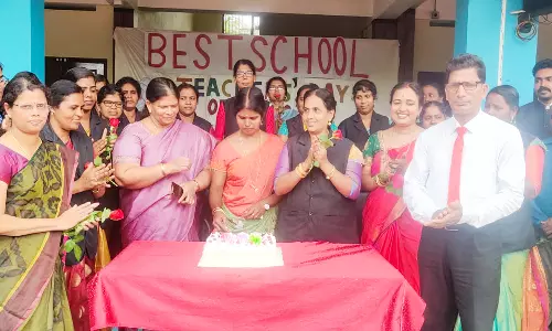 பெஸ்ட் சி.பி.எஸ்.இ. மேல்நிலைப்பள்ளியில் ஆசிரியர் தின விழா கொண்டாட்டம்