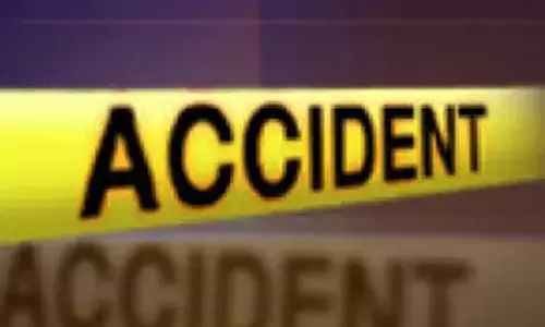 கோவையில் போக்குவரத்து சிக்னல் இயங்காததால் அதிகாலை நேரும் விபத்துகள்